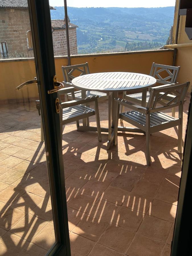 Appartamento Con Terrazzo Orvieto Kültér fotó